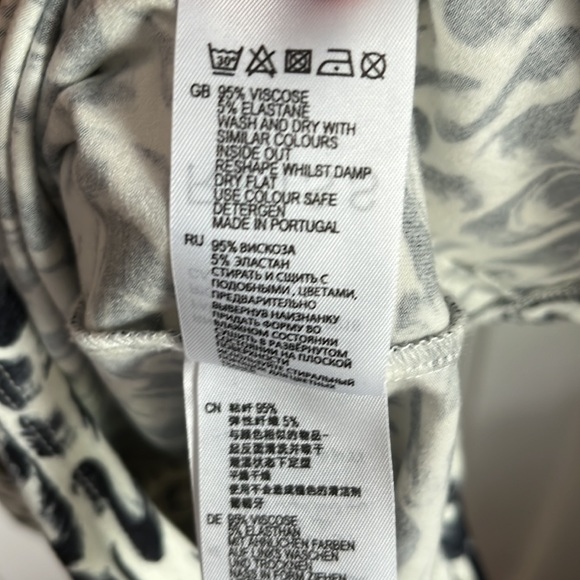 REISS Rica Print Jersey Stretch Ruched Dress - Picture 8 of 8